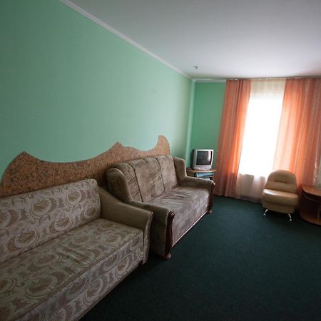 Formula 1 Motel Ivano-Frankivsk Buitenkant foto