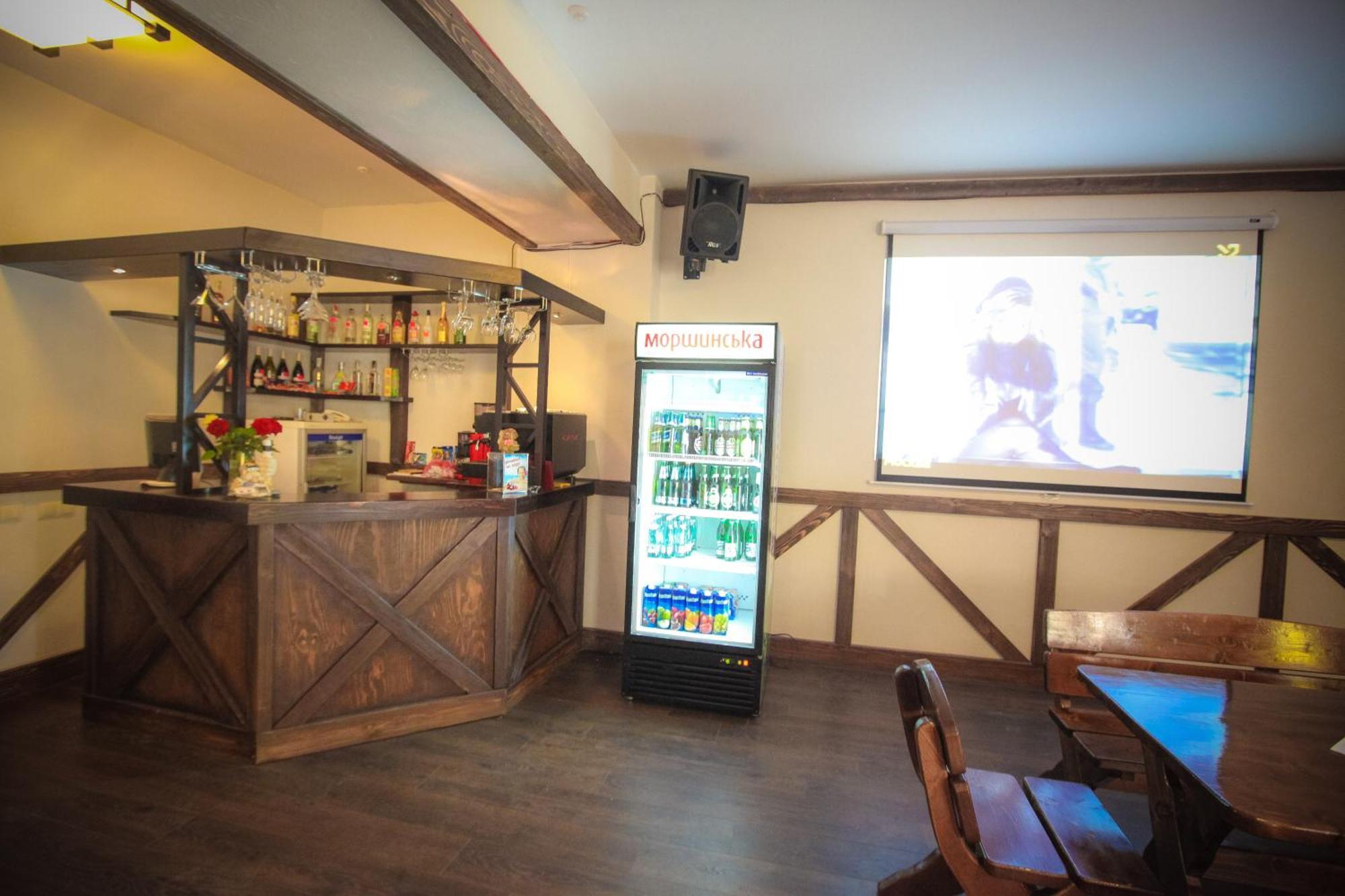 Formula 1 Motel Ivano-Frankivsk Buitenkant foto