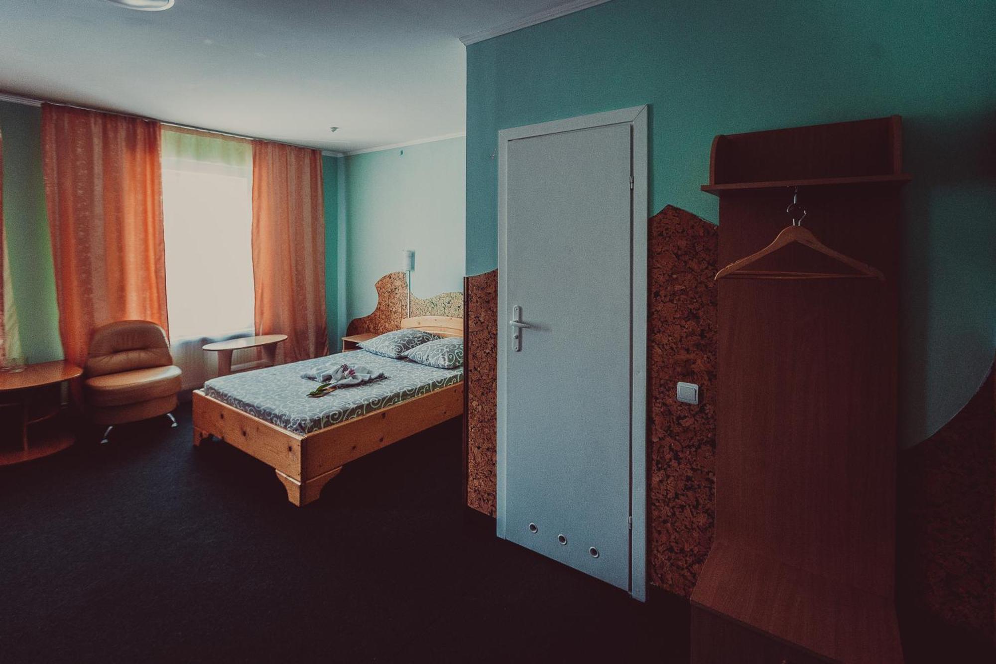 Formula 1 Motel Ivano-Frankivsk Buitenkant foto